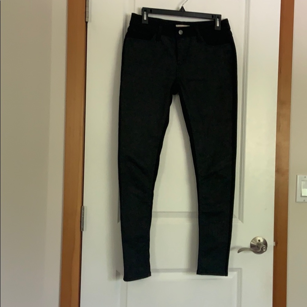 Levi skinny jeans